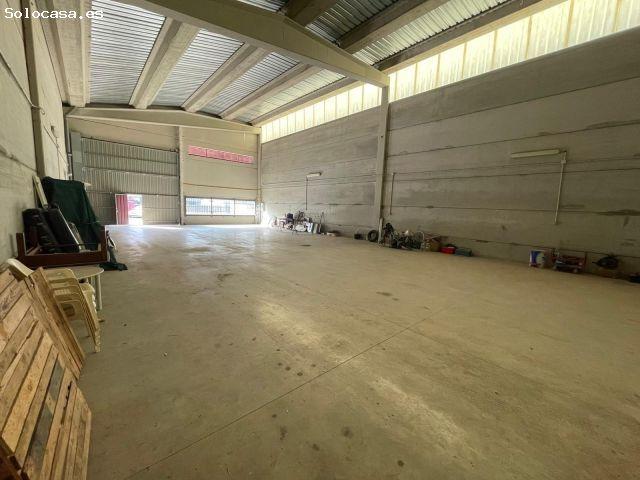 Nave en venta en Malpartida De Cáceres, Extremadura