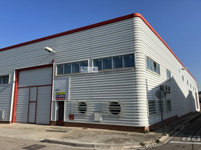 Local Comercial en alquiler en Urbanización Amelia, Zaragoza