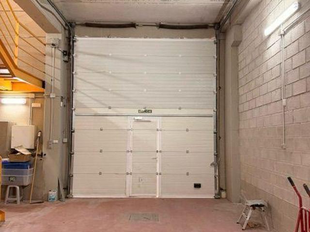 Nave en alquiler en Nueva Andalucía, Costa del Sol Occidental