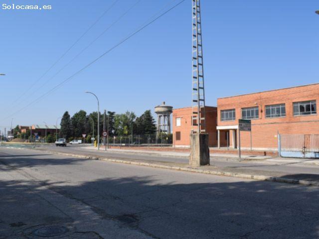 Nave en venta en Los Manantiales, Guadalajara
