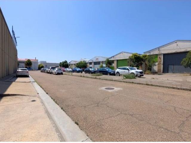 Nave en venta en Zaragoza, Aragón