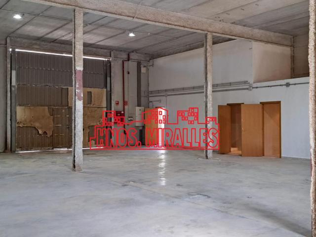 Local Comercial en alquiler en Aspe