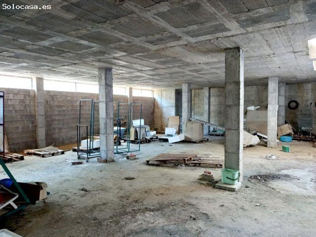 Nave en venta en Industrial Las Capellanías, Cáceres