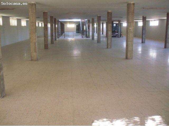 Nave en venta en Don Benito, Extremadura