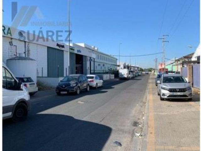 Nave en venta en Cerro-Amate, Sevilla