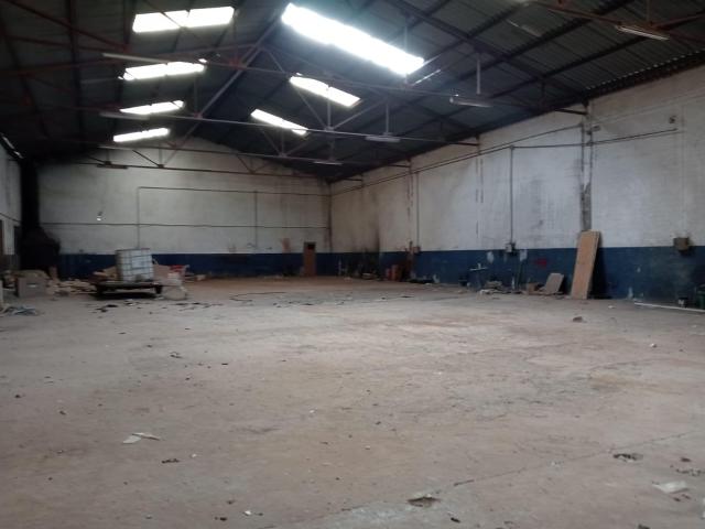 Local Comercial en venta en Madridejos