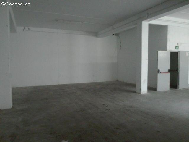 Nave en venta en Ames, Santiago