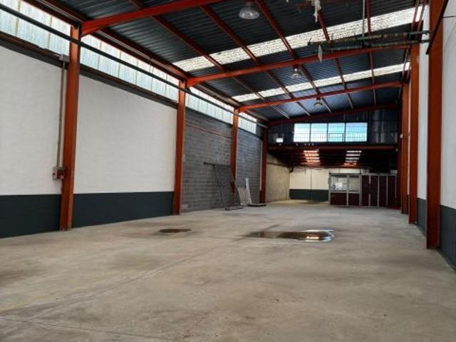 Nave en venta en Sotaia, l'Alqueria de la Comtessa