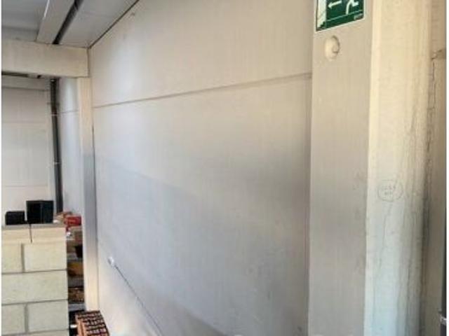 Nave en venta en Alberite, La Rioja