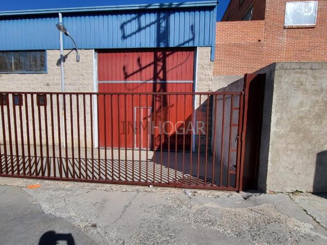 Nave en venta en Ávila