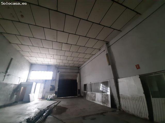 Nave en venta en Industrial Las Capellanías, Cáceres
