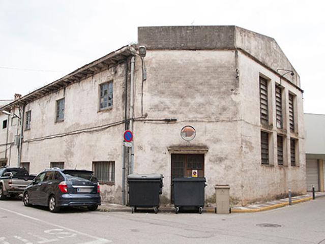 Nave en venta en La Cellera De Ter, Girona