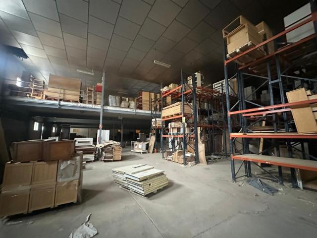 Nave en venta en Lucena, Andalucía