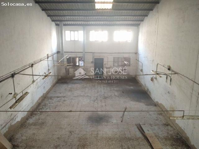 Nave en venta en Dones de les Palmes, el Baix Vinalopó