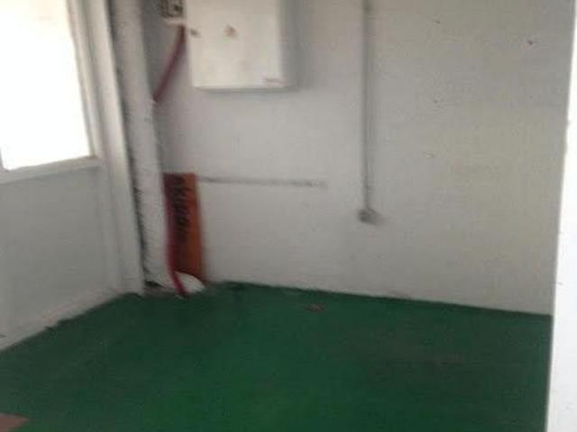Nave en venta en Gelves, Andalucía