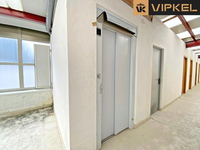 Nave en venta en Novo Mesoiro, A Coruña