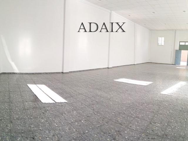 Nave en venta en Lucena, Andalucía