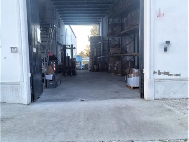 Nave en venta en Lucena, Andalucía