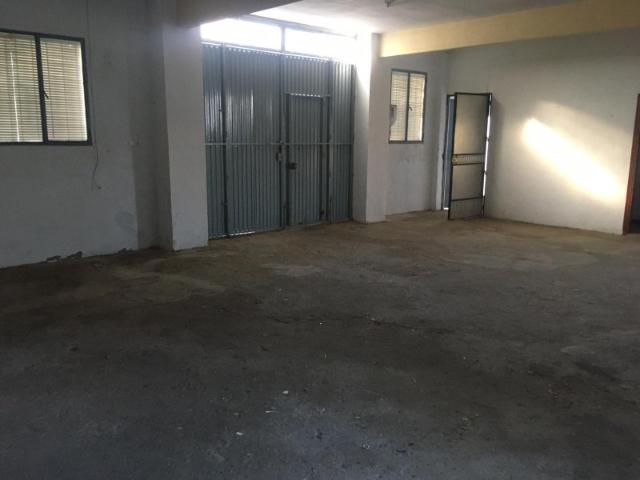 Nave en venta en Lucena, Andalucía