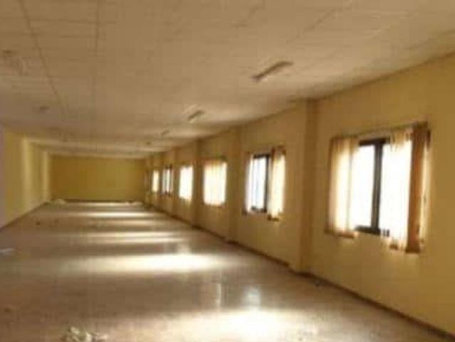 Nave en venta en Mogente, Valencia