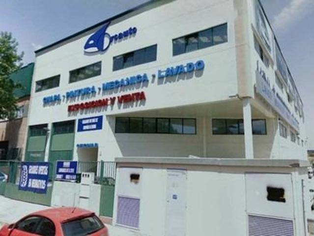 Nave en venta en Móstoles