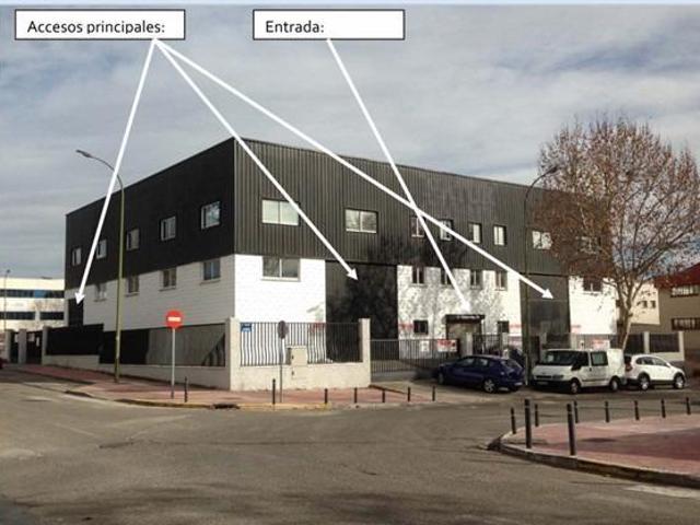 Nave en venta en Móstoles