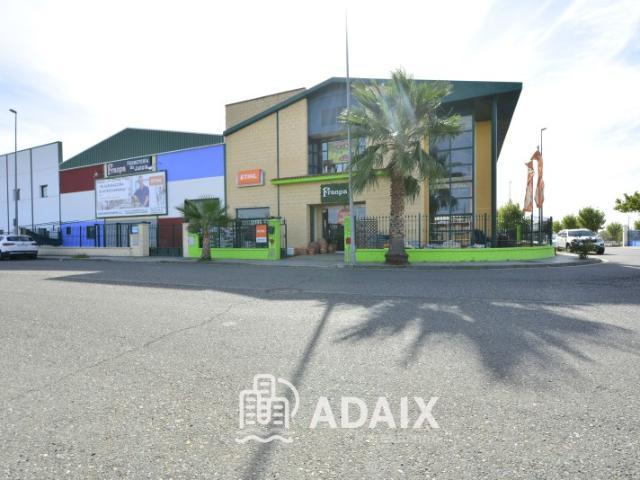 Nave en venta en Malpartida De Cáceres