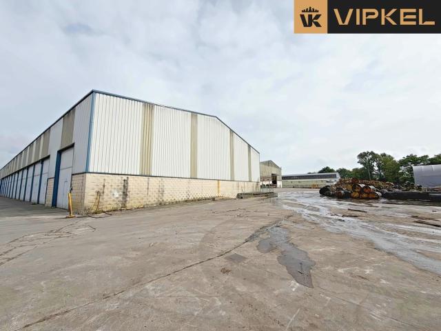Nave en venta en Sarria, Galicia