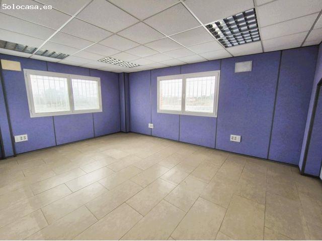 Nave en venta en Tudela De Duero, Castilla y León