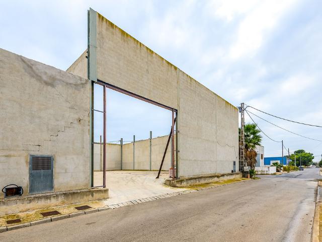 Nave en venta en Castellón De La Plana, Valencia