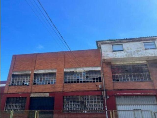 Nave en venta en Maliaño, Camargo