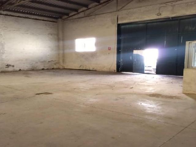 Nave en venta en Baena, Andalucía