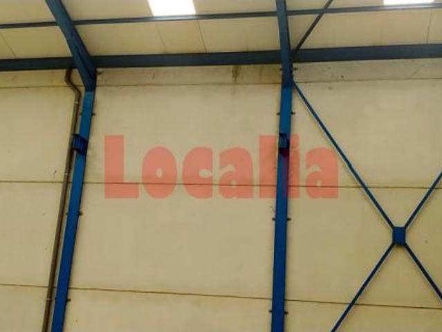Nave en venta en Maliaño, Camargo