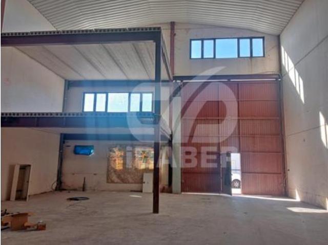 Nave en alquiler en La Estación, Yeles