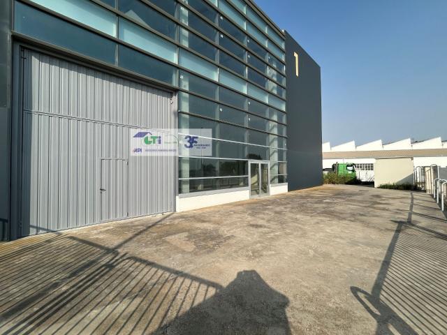 Local Comercial en venta en Distrito Rural, Zaragoza