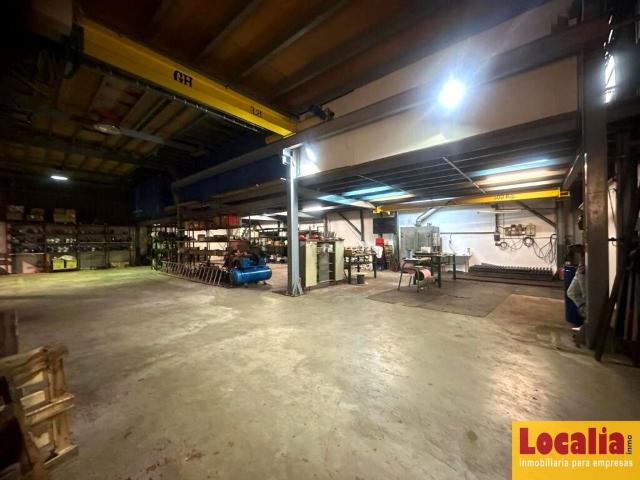Nave en venta en Peñacastillo, Santander