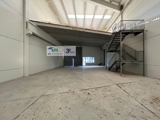 Local Comercial en venta en Distrito Rural, Zaragoza