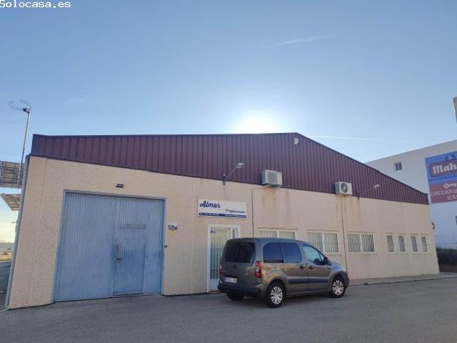 Nave en venta en Almansa, Castilla-La Mancha