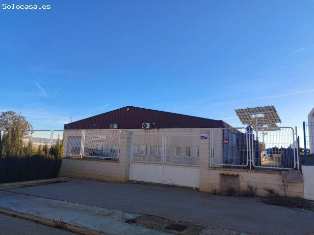 Nave en venta en Almansa, Castilla-La Mancha