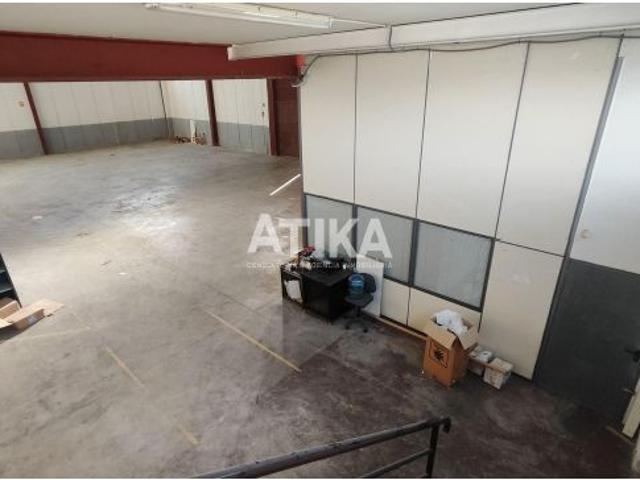 Nave en venta en Agullent, Valencia