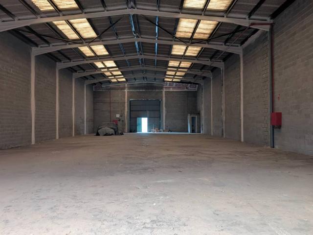 Nave en alquiler en Abrera