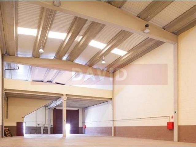 Nave en alquiler en Abrera