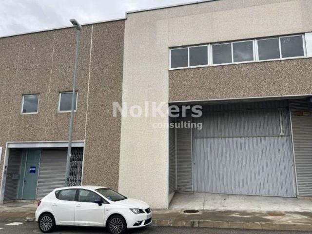 Nave en alquiler en Abrera