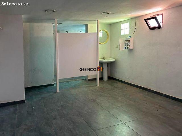 Nave en venta en Agullent, Valencia