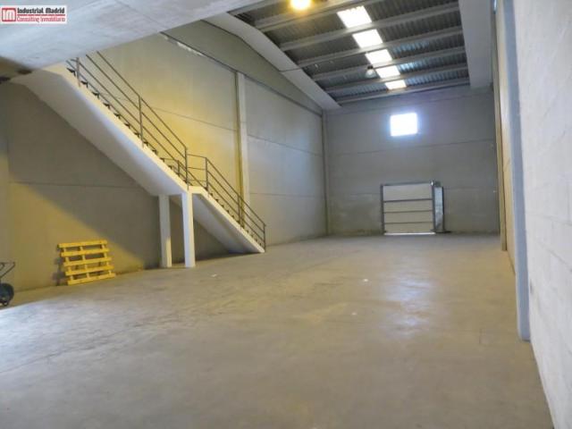 Nave en alquiler en Alcalá De Henares, Distrito III