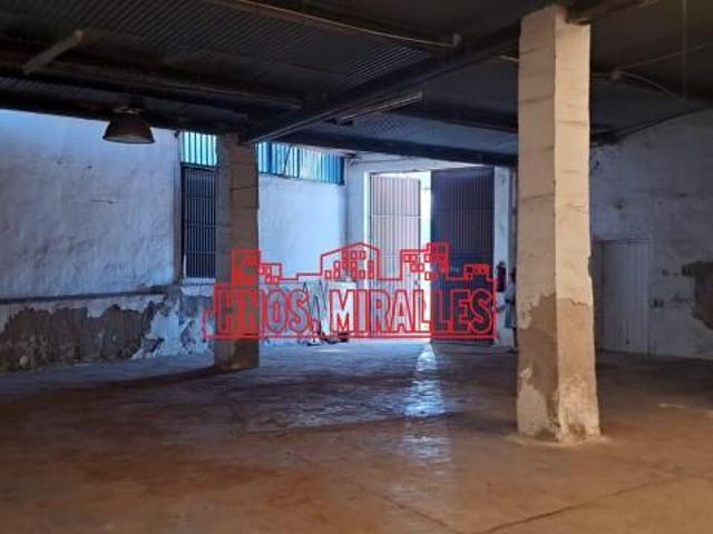 Nave en alquiler en Alicante