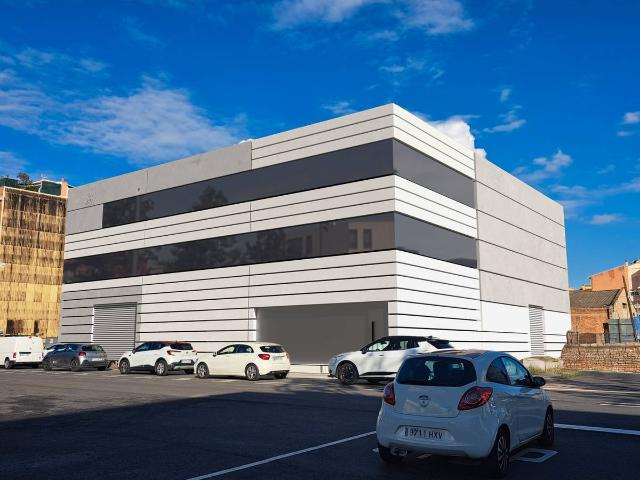 Nave en alquiler en Cornellà De Llobregat, Centre