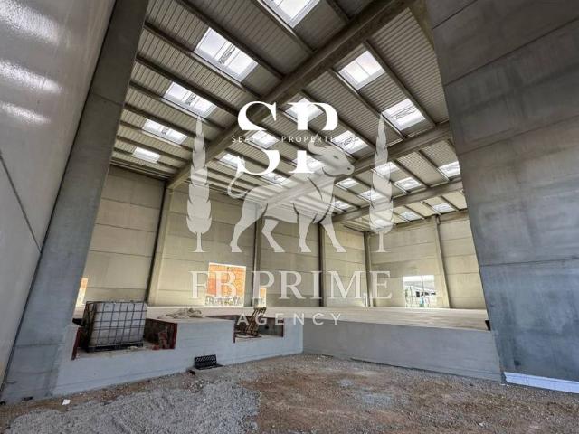 Nave en alquiler en Cornellà De Llobregat, Centre