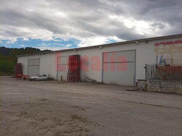 Nave en alquiler en Arenas De Iguña, Cantabria