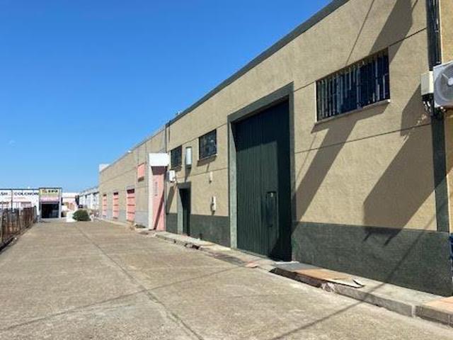 Nave en alquiler en Badajoz, Urbanización Guadiana